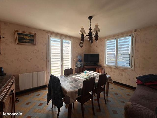 Maison vente à Rochefort, Etaules