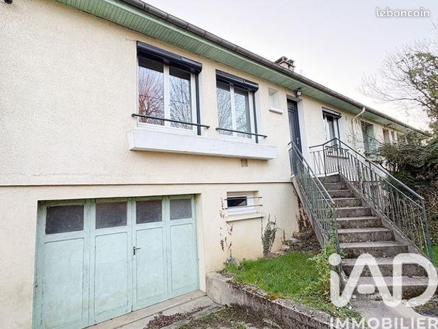 Maison vente à Auxerre, Saint-fargeau