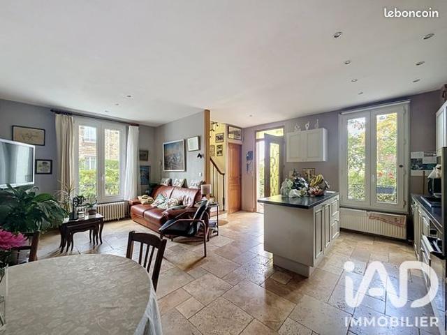 Maison vente à Saint-Germain-en-Laye, Maisons-laffitte