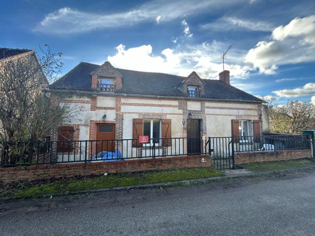 Maison vente à Mortagne-au-Perche, Tourouvre