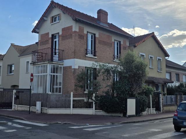 Maison vente à Pavé Blanc, Clamart
