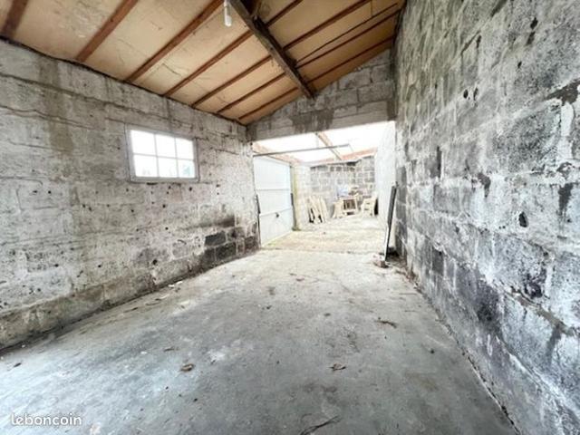 Maison vente à Angoulême, Aignes-et-puypéroux
