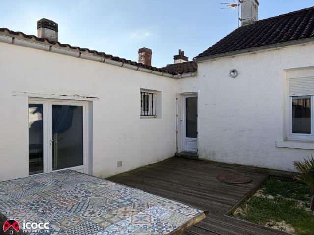 Maison vente à Zone Artisanale, L'Aiguillon-la-Presqu'île