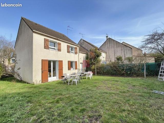 Maison vente à Palaiseau, Sainte-geneviève-des-bois