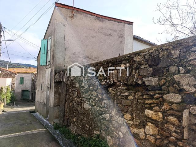 Maison vente à Narbonne, Cascastel-des-corbières
