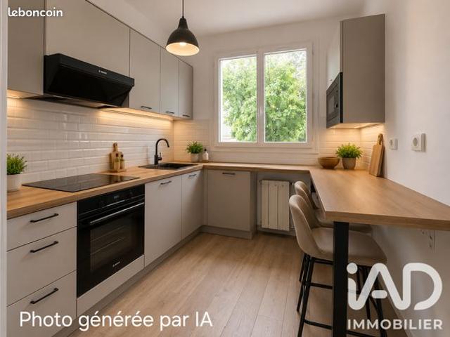 Maison vente à Nîmes, Gard
