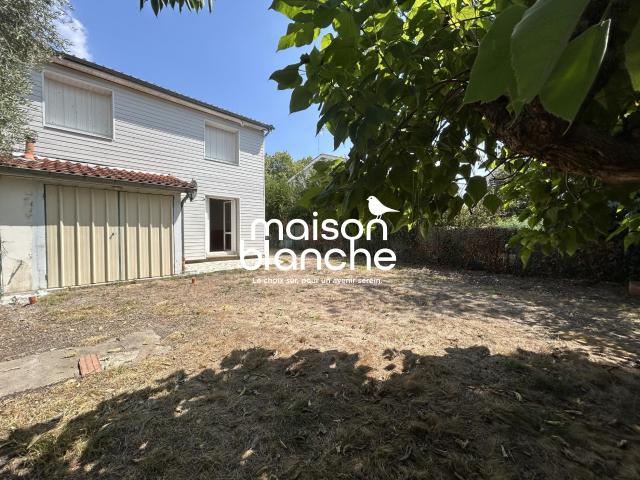 Maison vente à Gresard, Les Artigues-de-Lussac