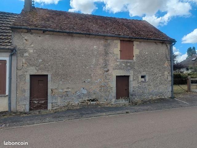 Maison vente à Nevers, Magny-cours