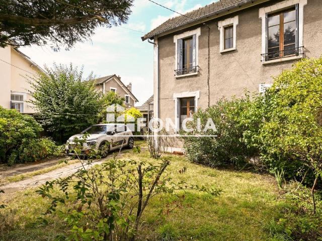 Maison vente à Mantes-la-Jolie, Mantes-la-jolie