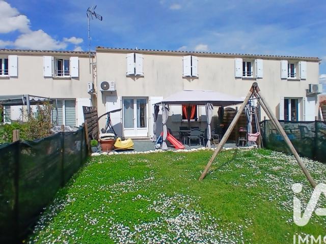 Maison vente à Saintes, Saint-georges-des-coteaux
