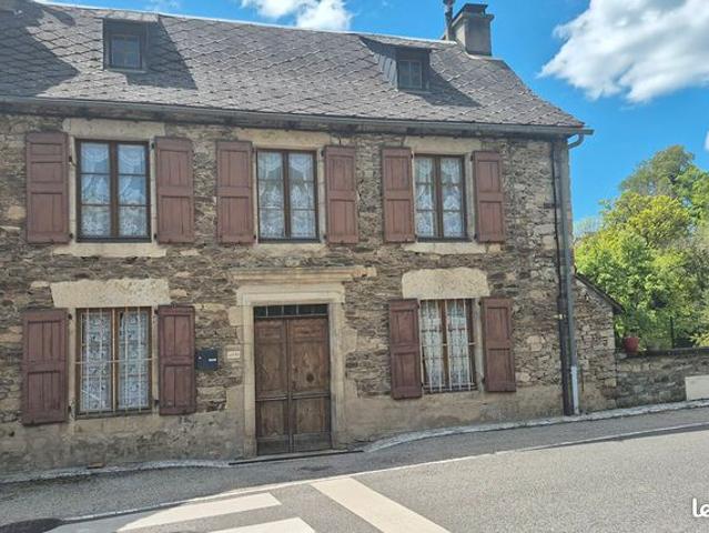 Maison vente à Rodez, Castelnau-de-mandailles