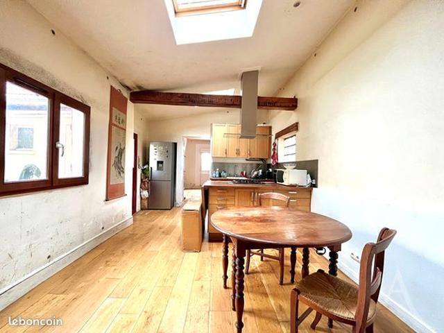 Maison vente à Dreux, Montreuil
