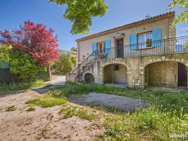 Maison vente à Aix-en-Provence, Saint-cannat