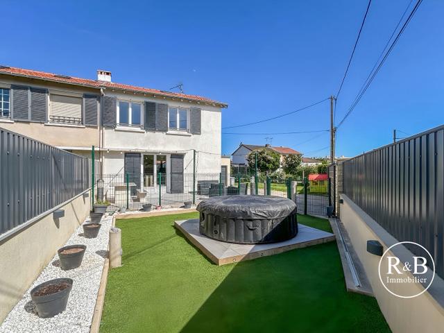 Maison vente à Versailles, Les Clayes-sous-bois