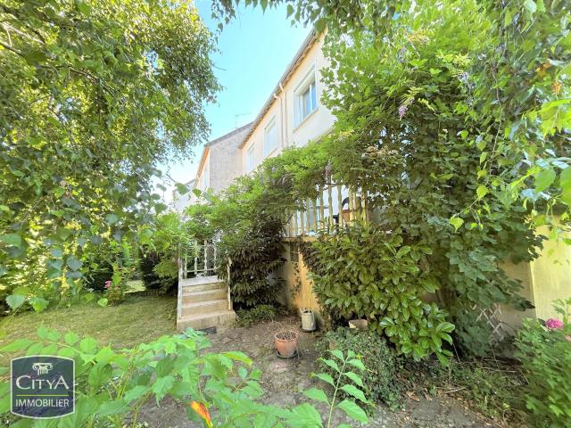 Maison vente à Les Maillets, Le Mans