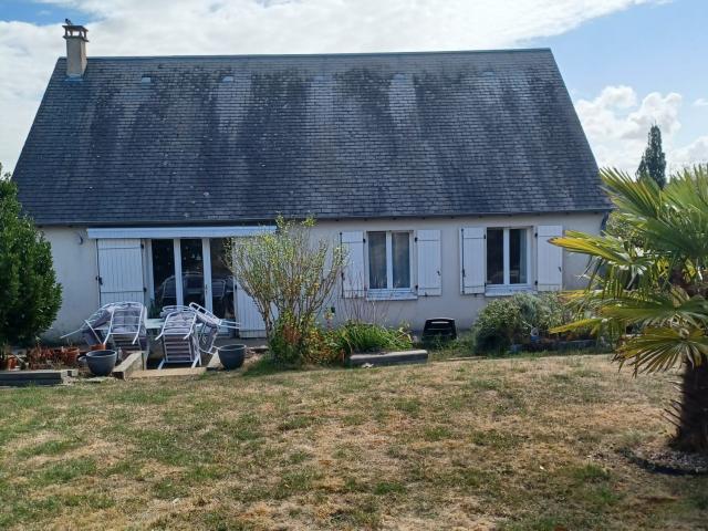 Maison vente à Loches, Château-renault