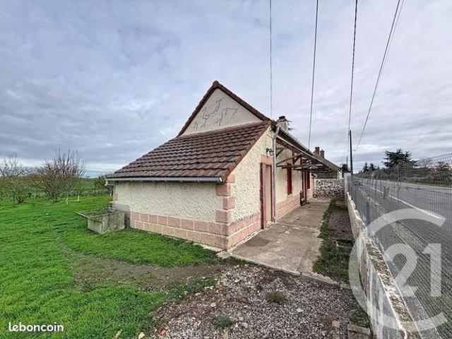 Maison vente à Montluçon, Voussac