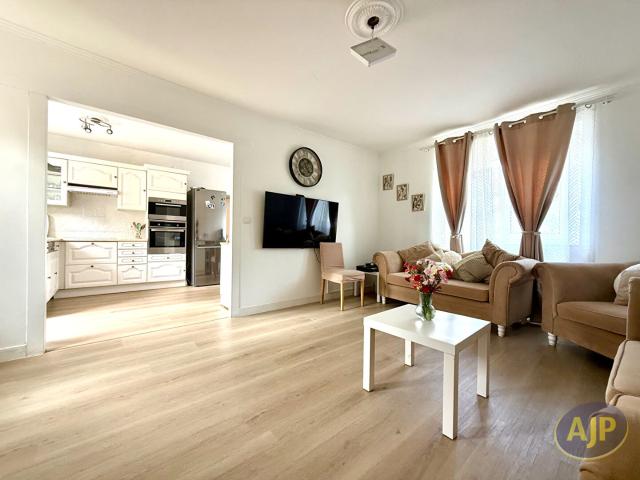Maison vente à Nantes, Sainte-pazanne