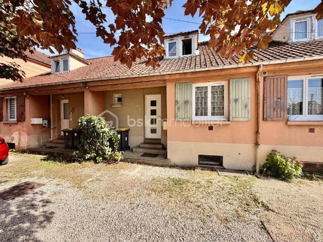 Maison vente à Les Champignots, Champagne-sur-Seine