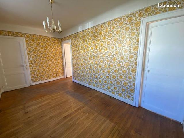 Maison vente à Châteauroux, Villedieu-sur-indre