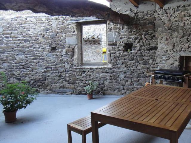 Maison location à Tournon-sur-Rhône, Vinzieux