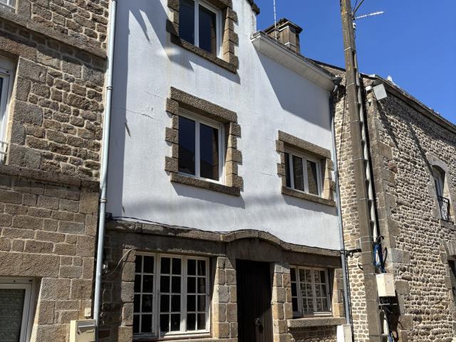 Maison vente à Gorron, Mayenne