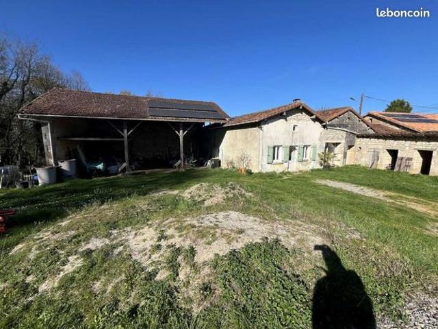 Maison vente à Montmorillon, Genouillé