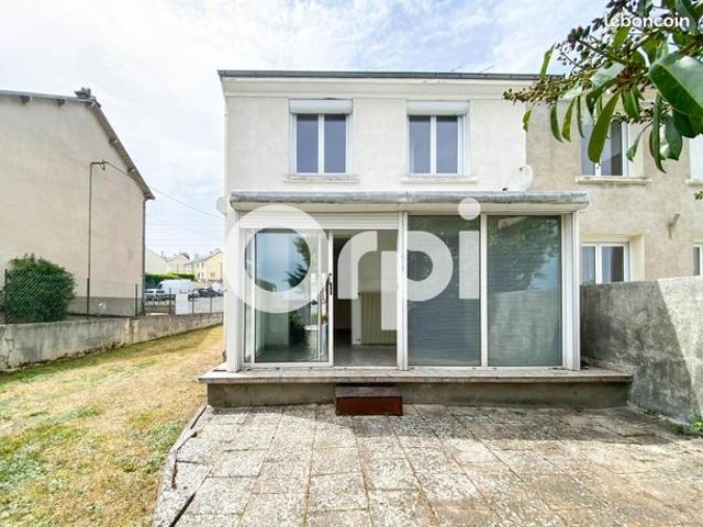 Maison vente à Saumur