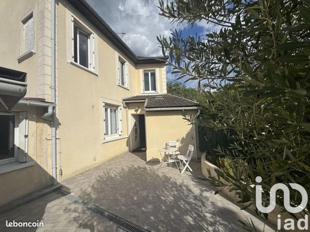 Maison vente à Palaiseau, Sainte-geneviève-des-bois