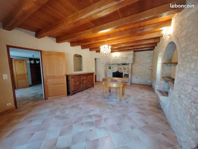 Maison vente à Gourdon, Saint-clair
