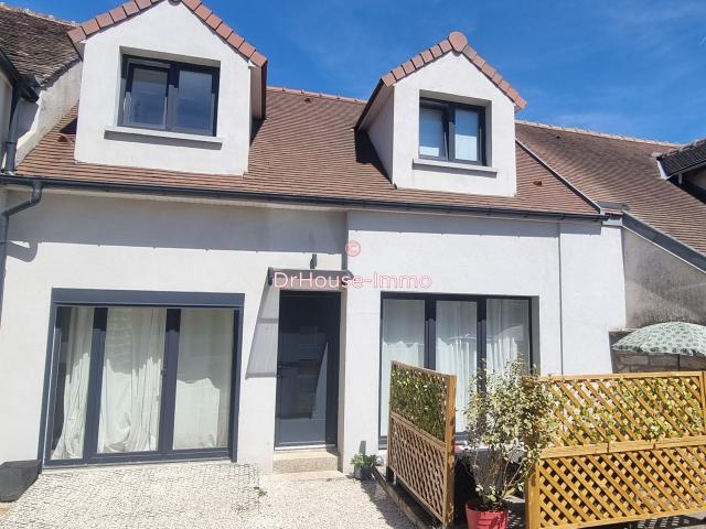 Maison vente à Évry, Champcueil