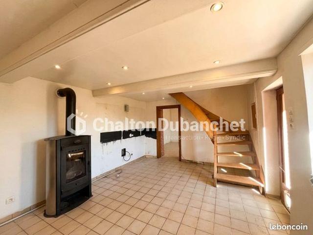 Maison vente à Chalain-d'Uzore, Loire