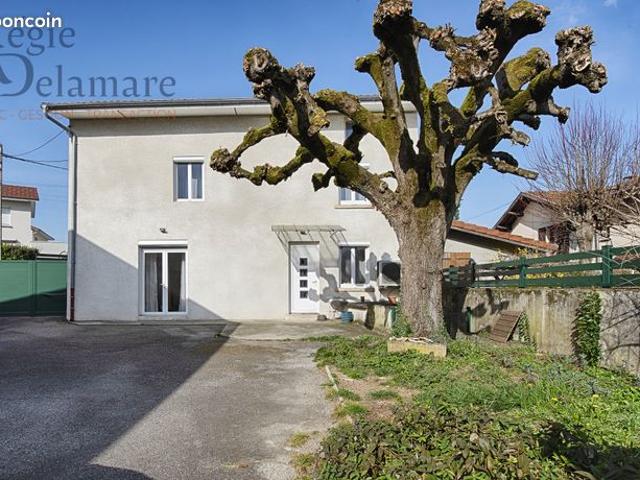Maison vente à La Tour-du-Pin, Saint-alban-de-roche