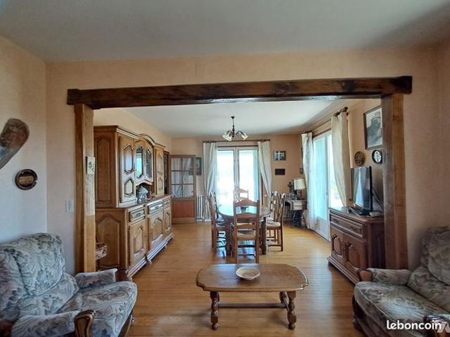 Maison vente à Saint-Jean-d'Angély, Matha