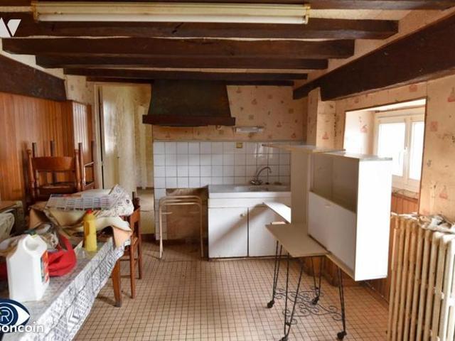 Maison vente à Mayenne, Livet