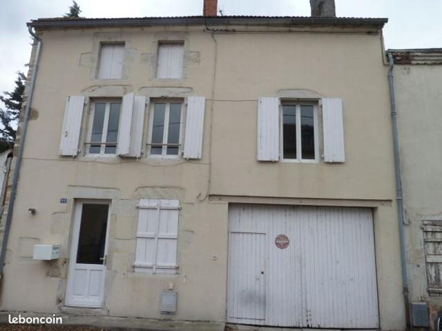 Maison vente à Gannat, Allier