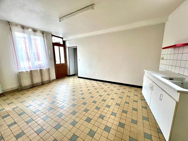 Maison vente à La Pommeraye, Mondoubleau