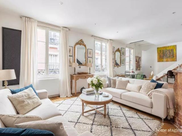 Maison vente à Paris, Île-de-France