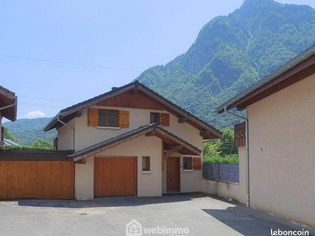 Maison vente à Albertville, Ugine