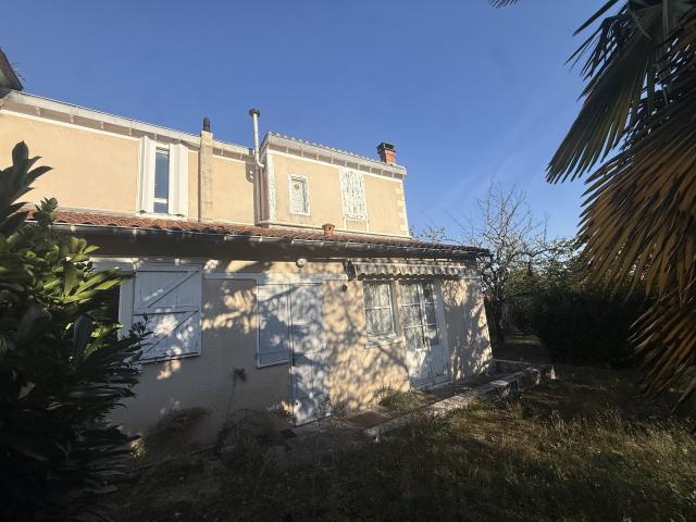 Maison vente à Angoulême, Charente