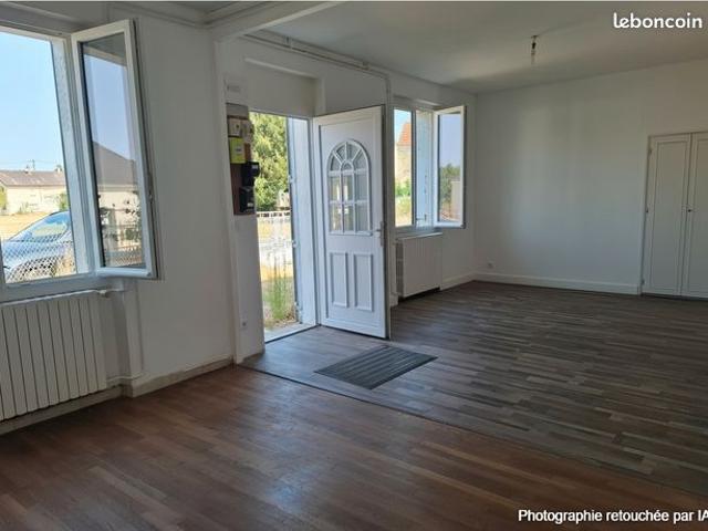Maison vente à Saint-Amand-Montrond, Cher