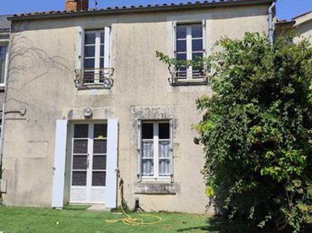 Maison vente à Bazoges-en-Pareds, Vendée