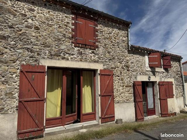 Maison vente à Nantes, Montbert