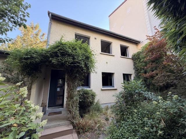 Maison vente à Bagnolet, Seine-Saint-Denis