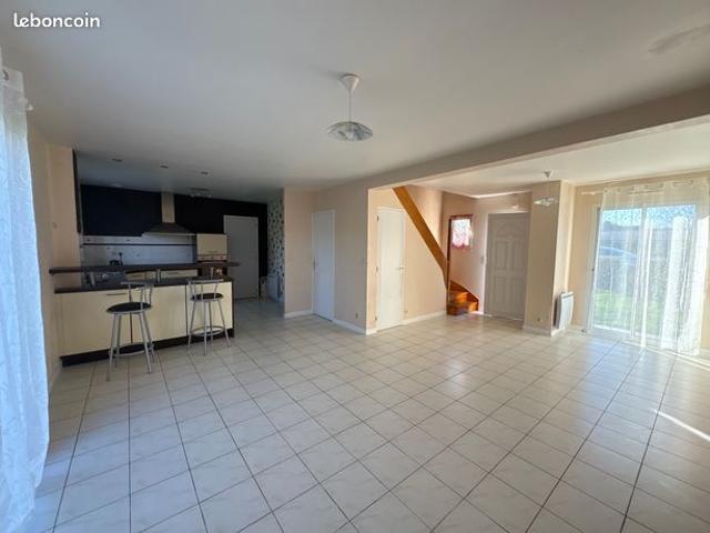 Maison vente à Pontivy, Bretagne