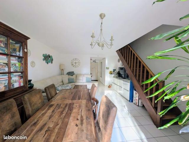 Maison vente à D'Huison-Longueville, Essonne