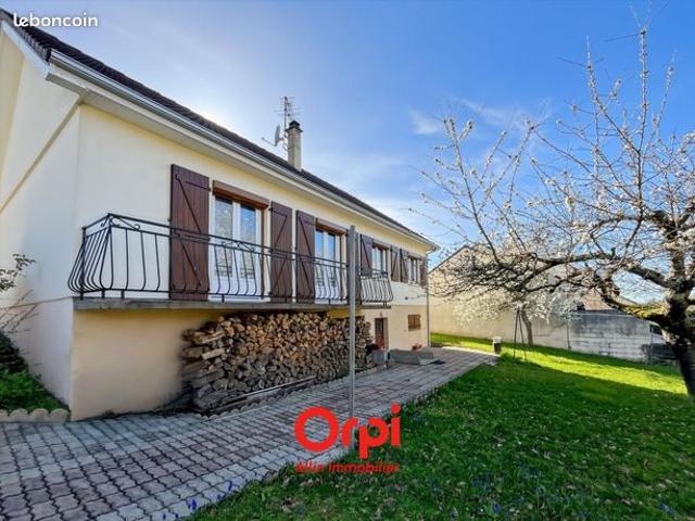 Maison vente à Montluçon, Désertines