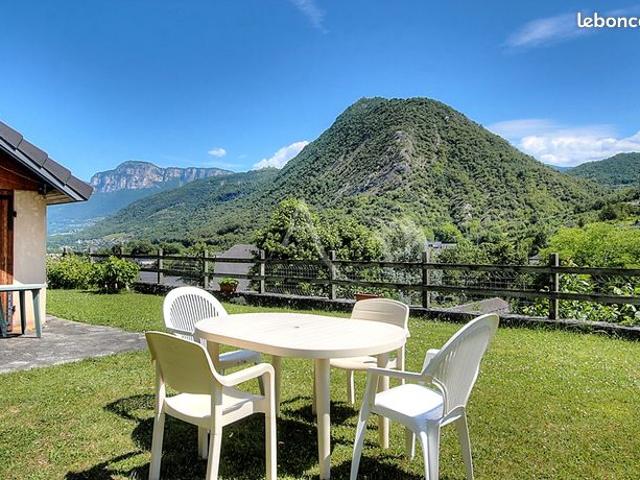 Maison vente à Chambéry, Saint-jeoire-prieuré