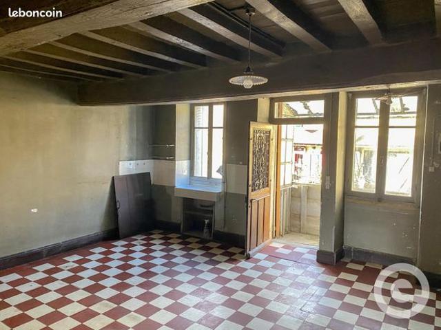 Maison vente à Cosne-Cours-sur-Loire, Saint-père