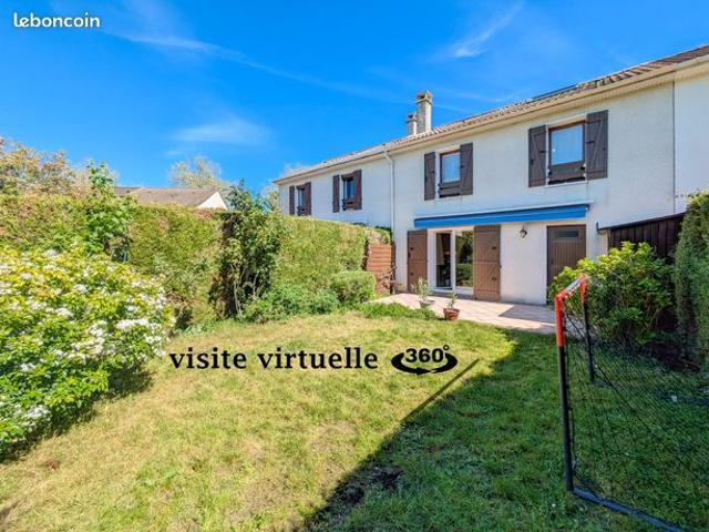 Maison vente à Versailles, Plaisir